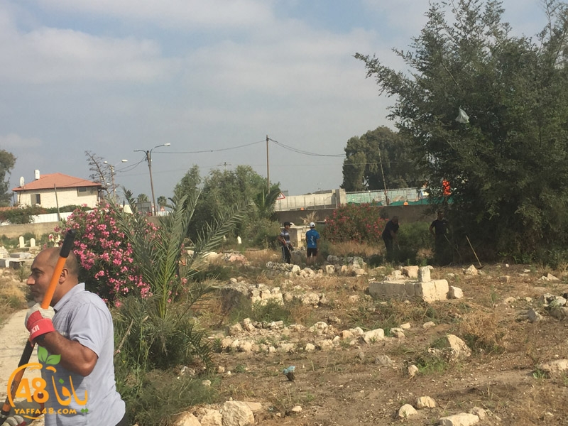 maqbara lud cleaning (5).jpg